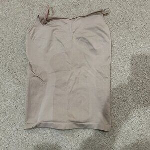 HUE Seamless Shaping Cami - Nude - Large (NWOT)